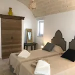 بيت للعطل Trulli Delle Stelle سيغلي ميسابيكا